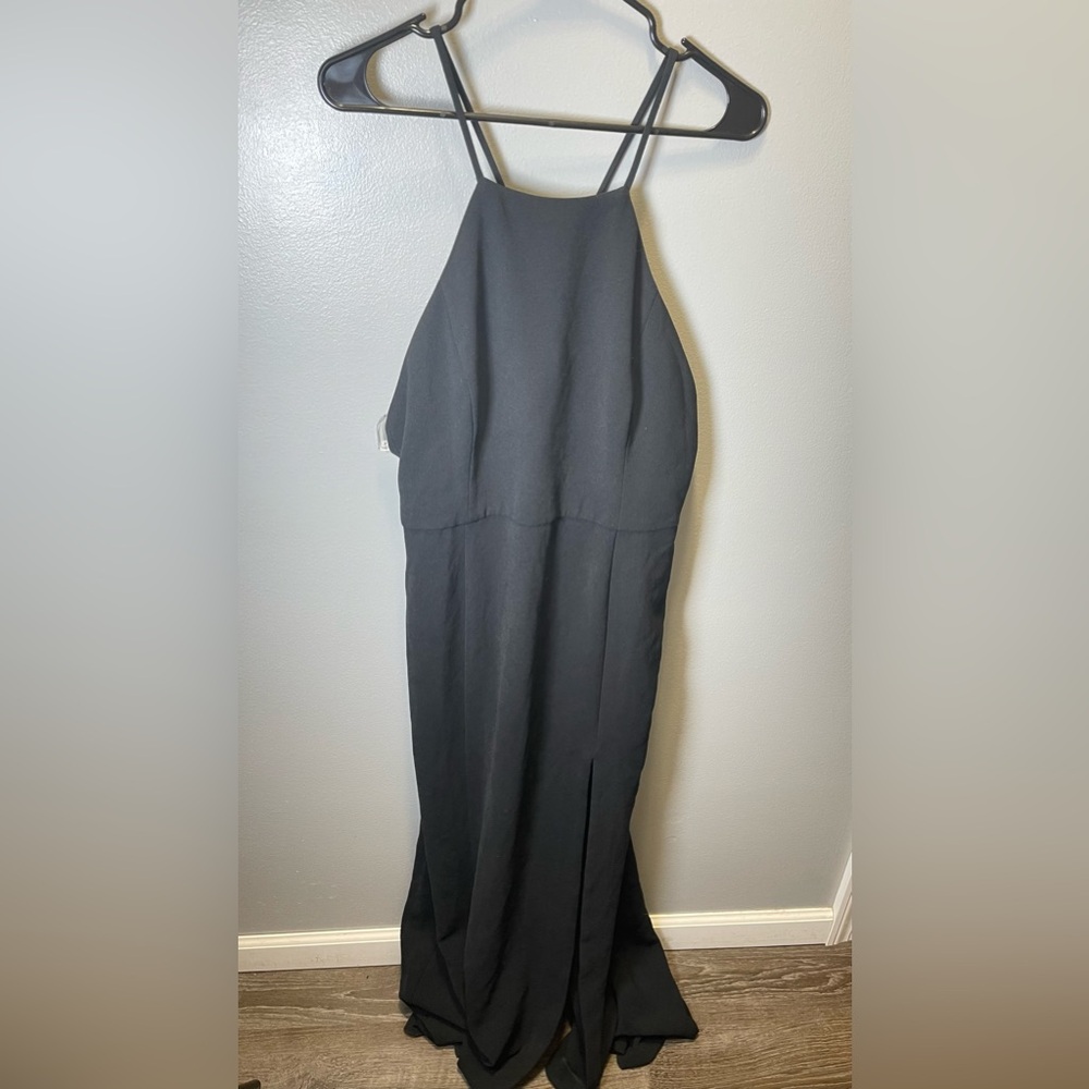 Lovers & Friends NWT Women's Halter Criss Cross Back Black Maxi Dress Size XL